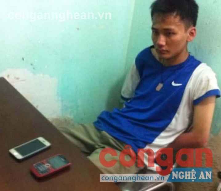 Đối tượng Lê Thanh Tuấn và tang vật