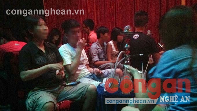 Hút shisha, những hậu quả khó lường