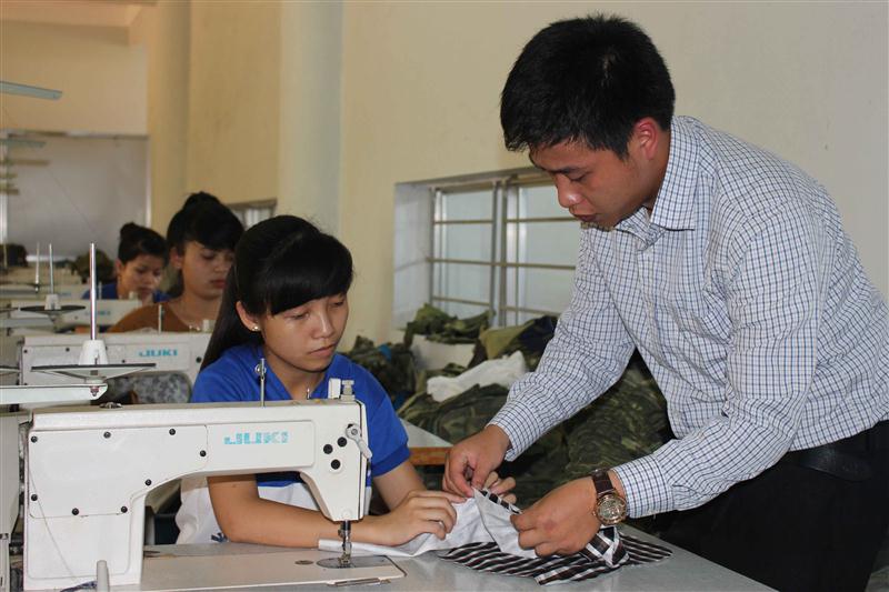 Để người khuyết tật kiếm kế sinh nhai: Gian nan (Kỳ 2)