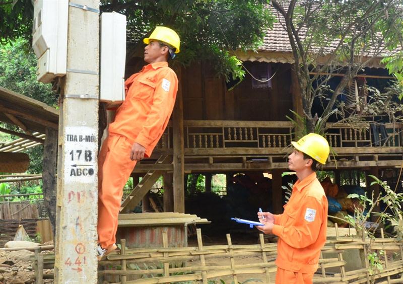 Tình trạng trộm cắp điện năng: Còn diễn biến phức tạp