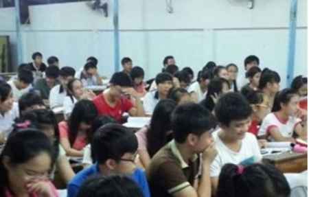 Cảnh giác: Luyện thi đại học 'không đậu trả lại tiền'