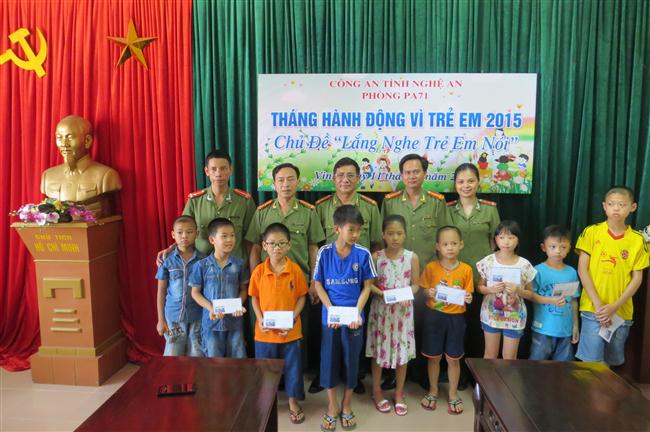 Phòng Kỹ thuật Nghiệp vụ II hưởng ứng tháng hành động vì trẻ em