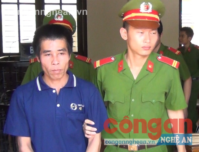 Hiếp dâm bé gái lĩnh án 18 năm tù
