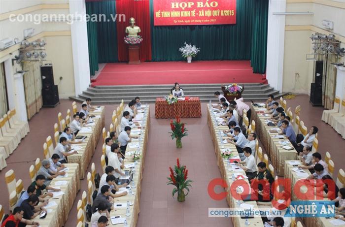 Họp báo về tình hình kinh tế - xã hội 6 tháng đầu năm