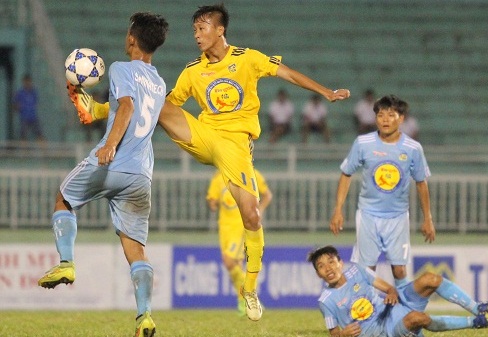 VCK U17 Quốc gia: SLNA sớm giành vé vào bán kết