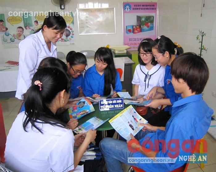 Cần hơn nữa sự quan tâm của gia đình và xã hội
