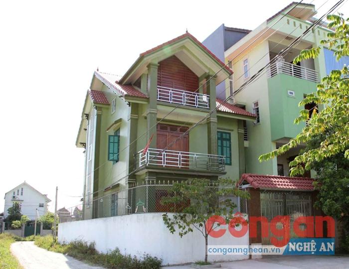 Nhân viên công ty xăng dầu bị 'tố' quỵt nợ hàng tỉ đồng