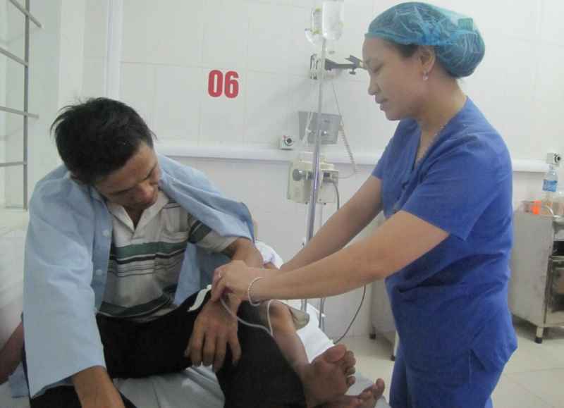 Hà Tĩnh: Ăn cá nóc, 4 người ngộ độc