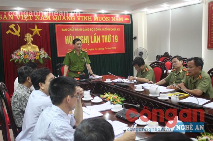 Đồng chí Đại tá Nguyễn Hữu Cầu, Bí thư Đảng uỷ, Giám đốc Công an tỉnh chủ trì Hội nghị BCH Đảng bộ Công an tỉnh trước thềm Đại hội