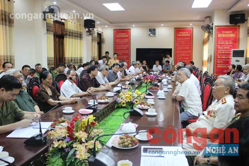 Công an Nghệ An làm tốt công tác đền ơn đáp nghĩa