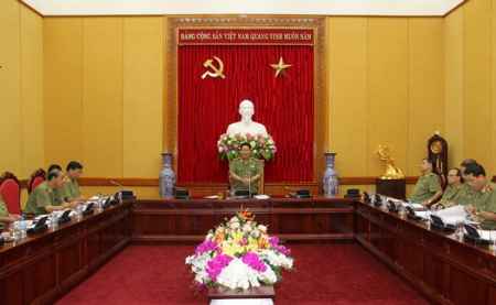 Đẩy mạnh, nâng cao hiệu quả công tác viễn thông, tin học CAND