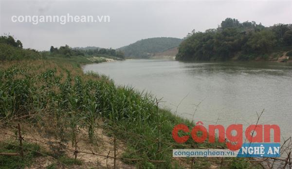 Nguy cơ mất đất hoa màu, ảnh hưởng đến sản xuất