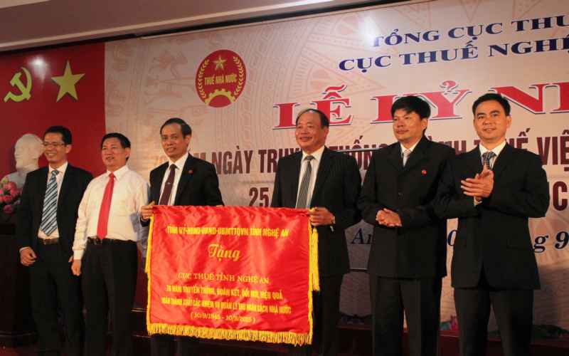 Cục Thuế Nghệ An kỉ niệm ngày truyền thống