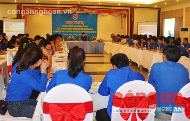 Nâng cao chất lượng cán bộ và đa dạng hình thức trong sinh hoạt đoàn