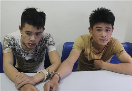 Mang súng đi trộm chó bị Công an bắt