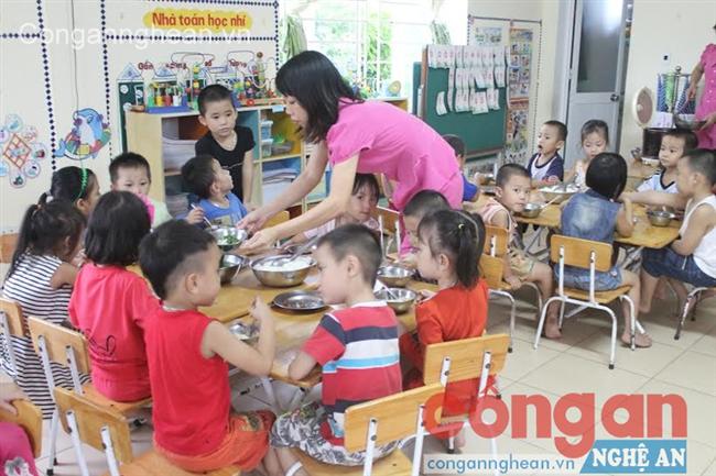 Bộn bề những khó khăn