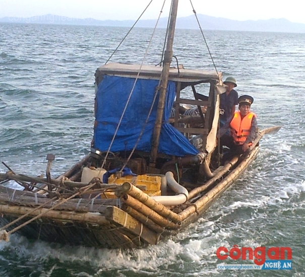 Xử lý nghiêm tình trạng tàu cá khai thác thủy sản lấn chiếm ngư trường