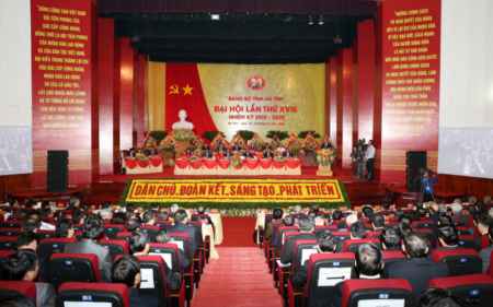 Khai mạc Đại hội Đảng bộ tỉnh Hà Tĩnh lần thứ 18