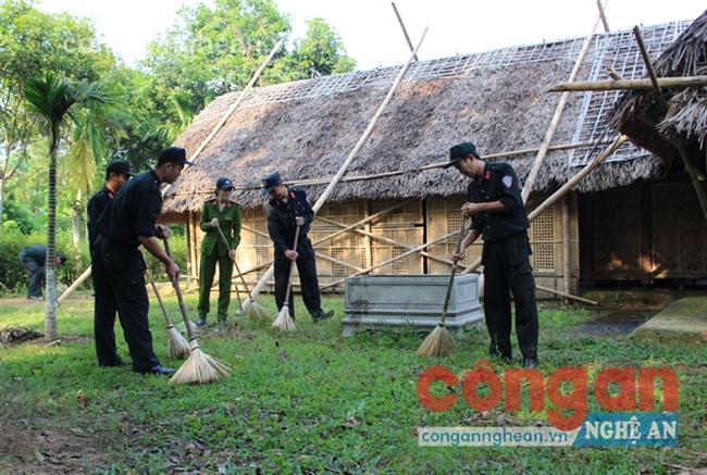 Nhiều hoạt động hưởng ứng chiến dịch làm cho thế giới sạch hơn