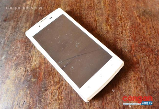 Chiếc điện thoại Oppo - nguyên nhân dẫn đến vụ việc