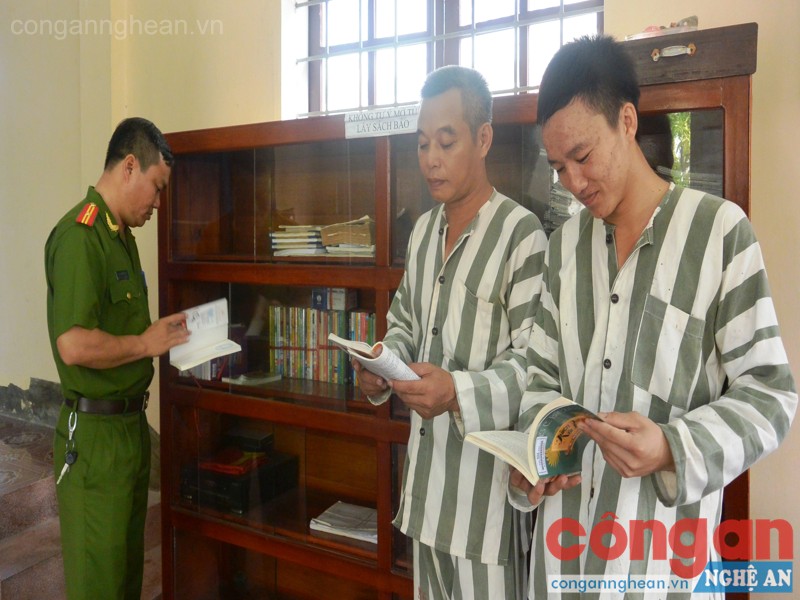 Những trang sách hướng thiện