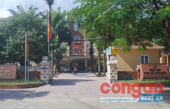 Bệnh viện Điều dưỡng - Phục hồi chức năng Nghệ An tại TX Cửa Lò nằm trong danh mục cơ sở y tế gây ô nhiễm môi trường nghiêm trọng năm 2014 theo quyết định của UBND tỉnh