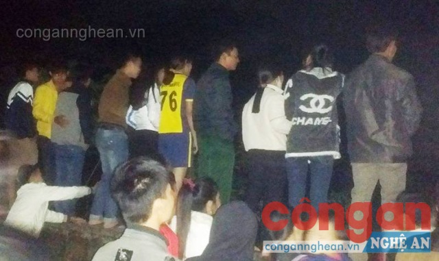 Anh rể và em vợ nằm chết bất thường trên giường