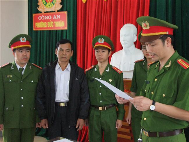 Khởi tố giám đốc doanh nghiệp làm giả giấy tờ tài liệu của đối tác