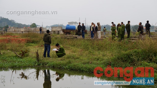 Lực lượng Công an có mặt tại hiện trường để điều tra làm rõ