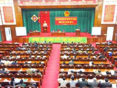 Kỳ họp thứ 13 HĐND huyện Yên Thành khoá 18