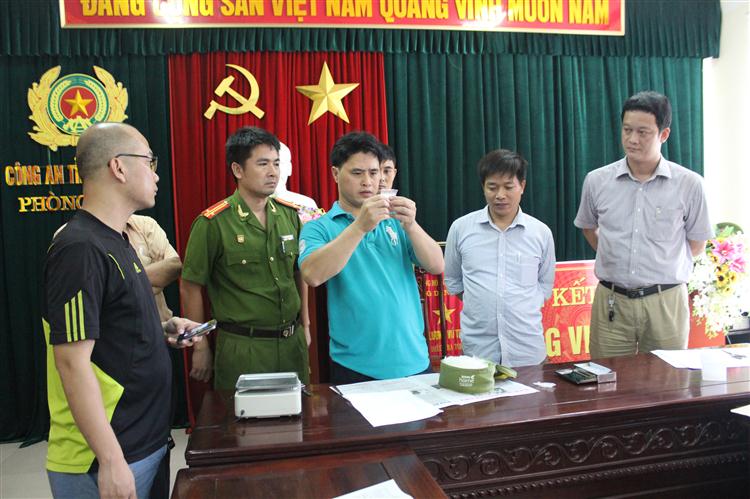 Tổ chức giám định số ma túy  thu giữ trong một chuyên án
