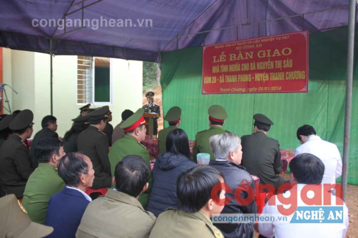 Hỗ trợ cho thân nhân cán bộ công an gặp khó khăn là việc làm thường xuyên trong lực lượng CAND