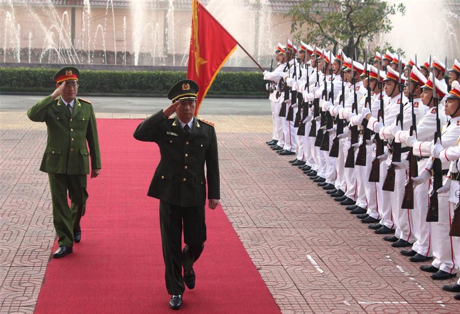 Công an Nghệ An: Triển khai chương trình công tác Công an năm 2016