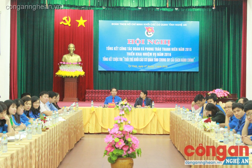 Toàn cảnh hội nghị