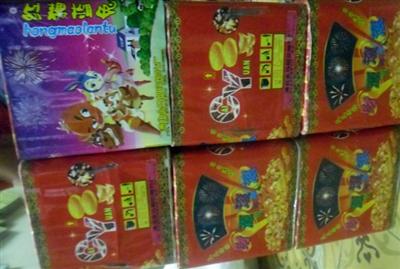 Bị bắt vì buôn pháo ở phố biển