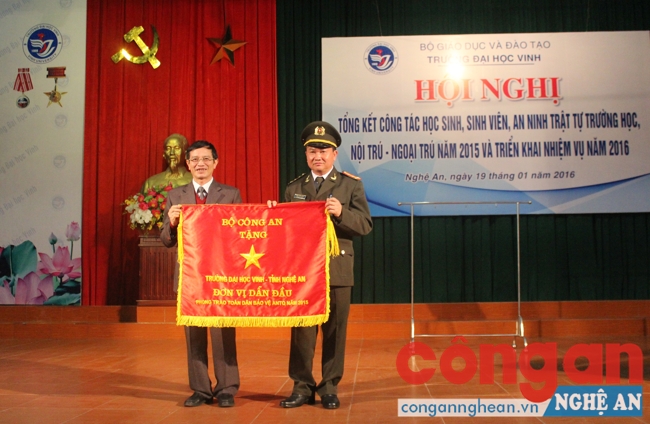 Đại học Vinh tổng kết công tác an ninh trường học