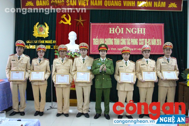 Phòng CSGT Đường bộ - Đường sắt triển khai chương trình công tác năm 2016