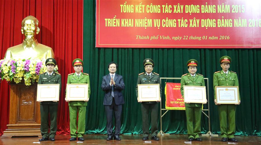 Đảng bộ Công an Nghệ An tổng kết công tác xây dựng Đảng năm 2015