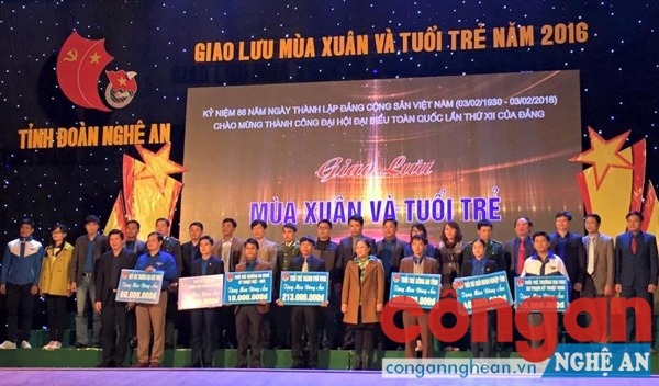 Hơn 3 tỷ đồng ủng hộ mùa đông ấm cho trẻ em