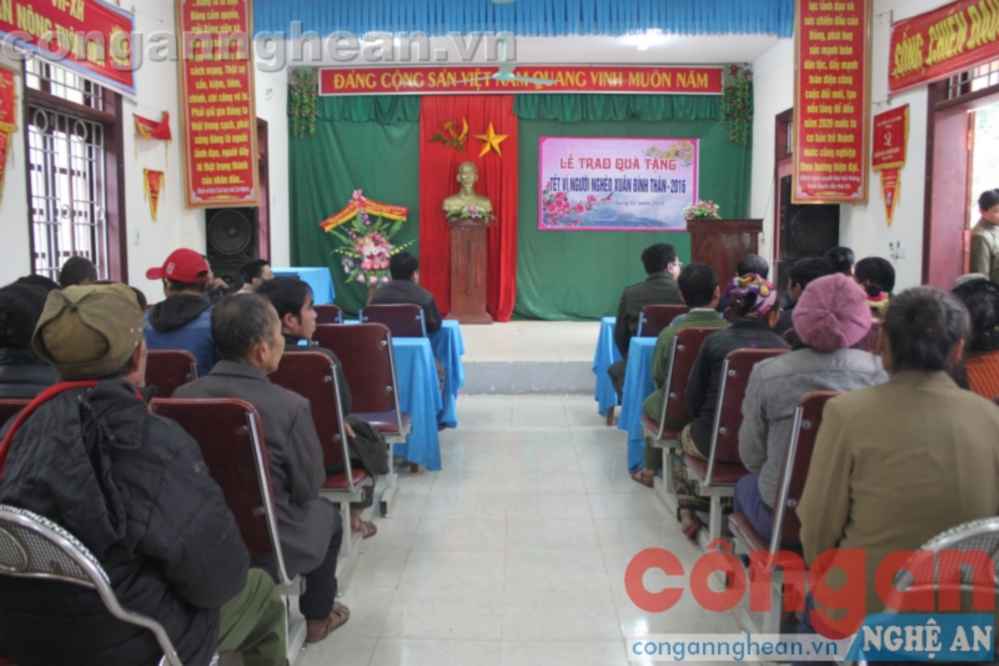 Hoạt động hỗ trợ người nghèo được Công an Nghệ An tổ chức thường xuyên và đạt hiệu quả cao