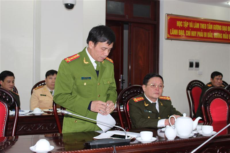 Các đại biểu đóng góp ý kiến tại hội nghị