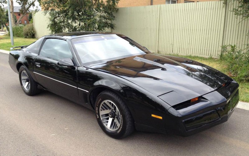 12. 1982 Pontiac Trans Am trong phim Knight Rider (1982 - 1986).