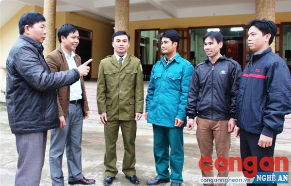 Cấp ủy, chính quyền xã Bình Chuẩn trao đổi về các giải pháp đảm bảo ANTT trên địa bàn