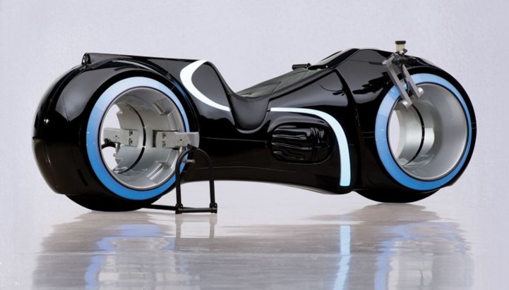 16. TRON Light Cycle – 77,000 (1,7 tỷ VND)