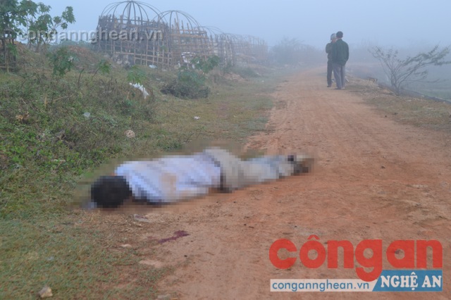 Một người đàn ông chết chưa rõ nguyên nhân
