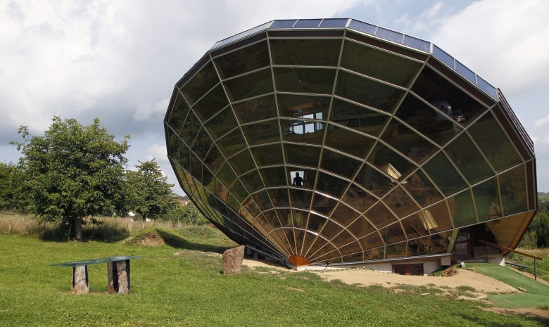 The Heliodome tại Alsace, France
