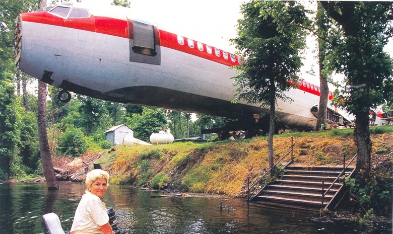 Airplane House tại Lake Whittington, MS, USA