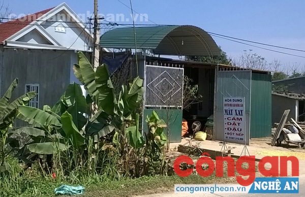 Con Cuông, Nghệ An: Cấp gạo cứu đói dịp Tết thiếu công bằng