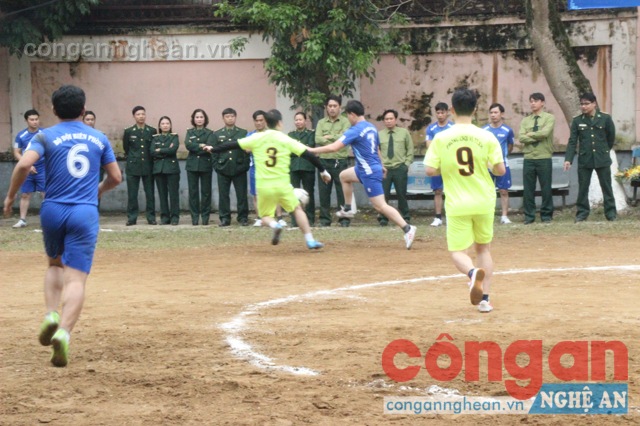 Một số tình huống trong trận đấu