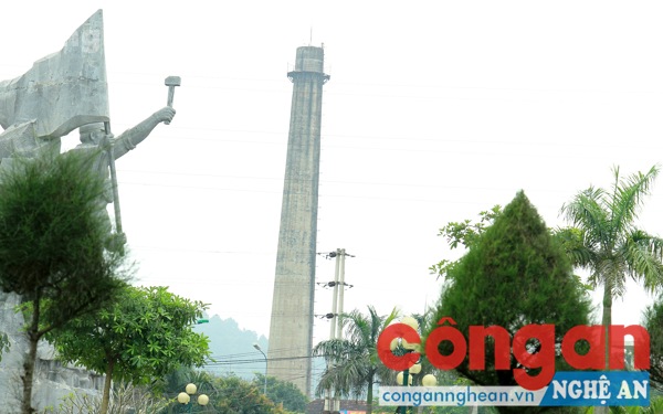 Tiếng còi vào ca năm ấy...